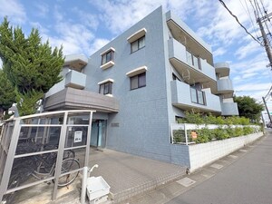リバーヒルズ外観写真