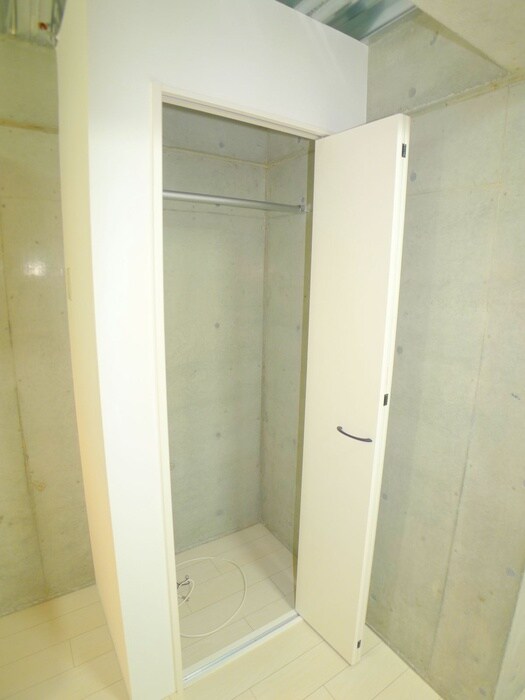 物件内観写真12　(収納)