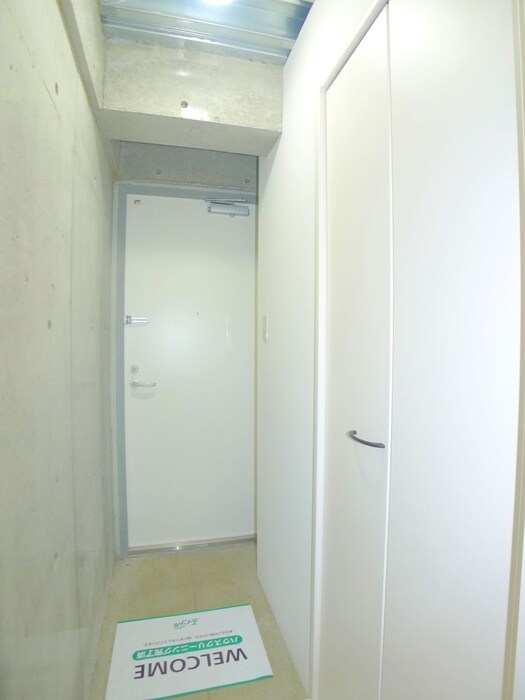物件内観写真20　(廊下)