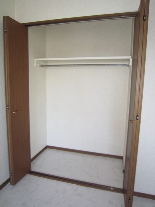 物件内観写真14　(収納)