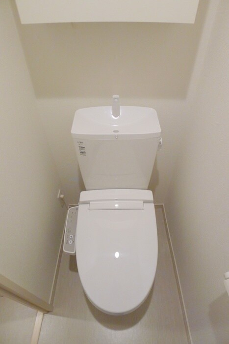 物件内観写真11　(トイレ)