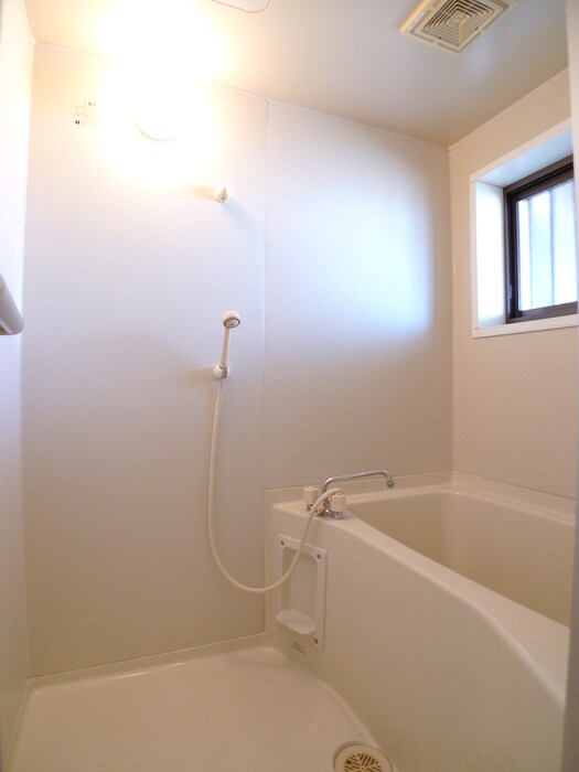 物件内観写真10　(バス／シャワールーム等)