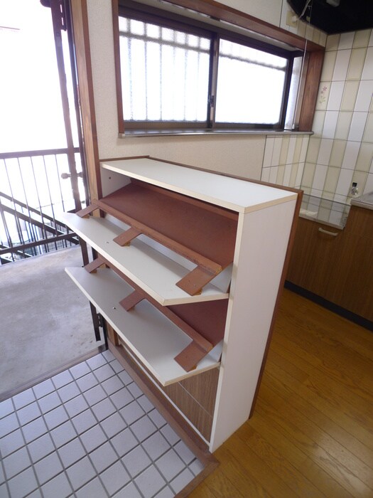 物件内観写真16　(靴箱)