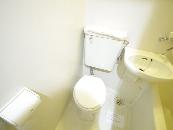 物件内観写真12　(トイレ)