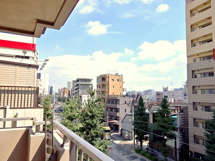 物件内観写真22　(室内からの展望)