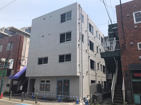 イーストヒルズⅠ外観写真
