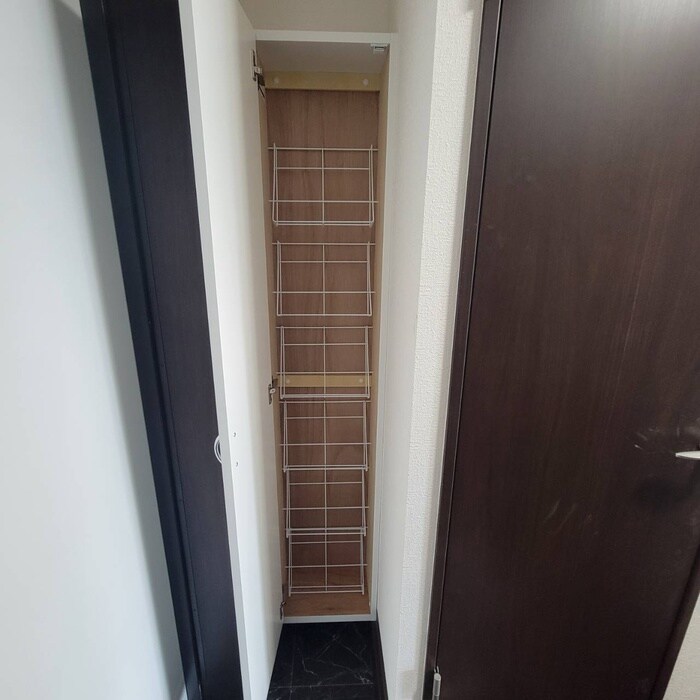 物件内観写真15　(靴箱)