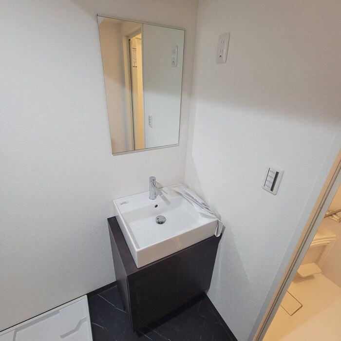 物件内観写真16　(洗面)