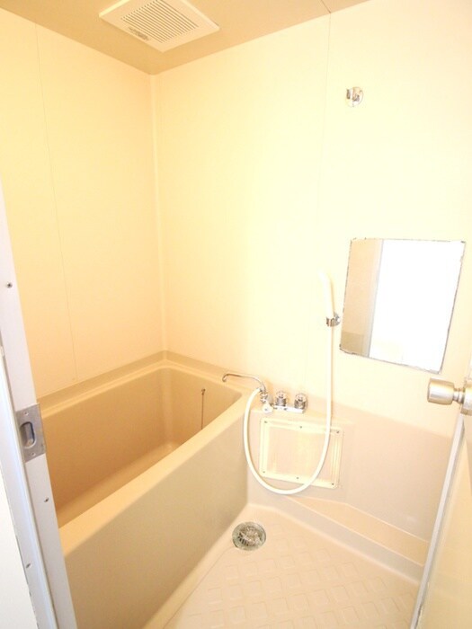 物件内観写真12　(バス／シャワールーム等)