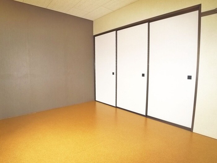 物件内観写真12　(居室)