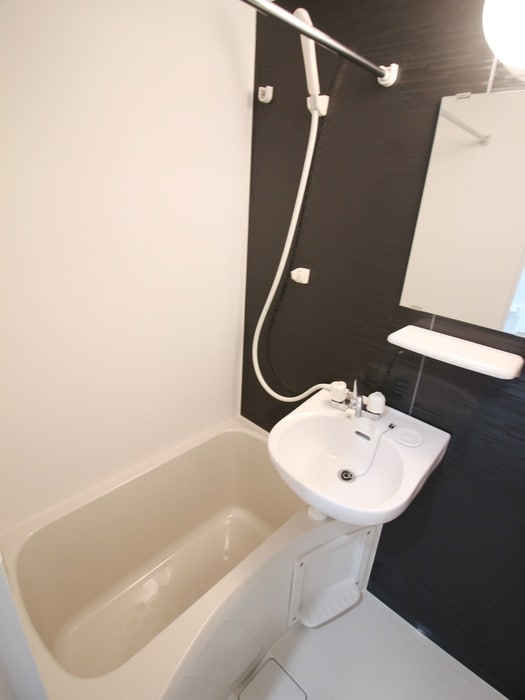 物件内観写真9　(バス／シャワールーム等)
