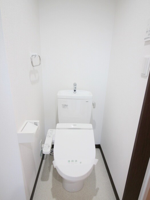 物件内観写真10　(トイレ)