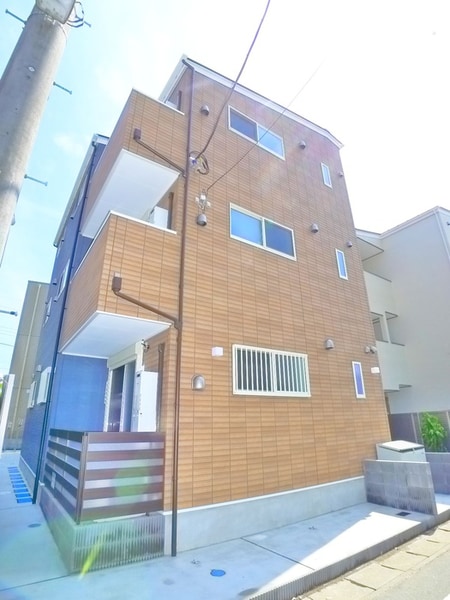 ＤＯＧ／ＣＡＴ　ＢＡＳＥ南流山外観写真