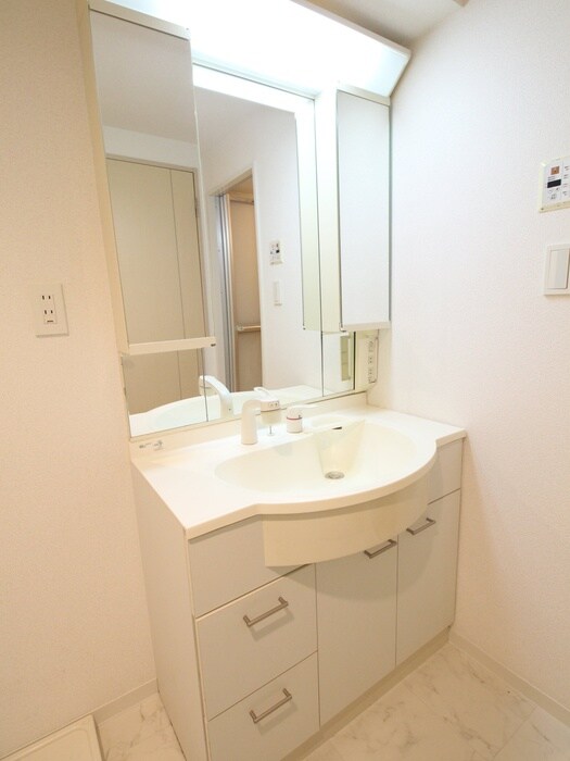 物件内観写真14　(洗面)