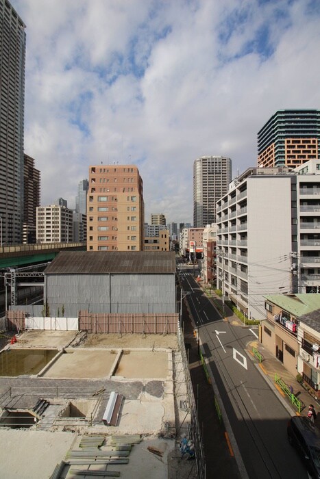 物件内観写真20　(室内からの展望)