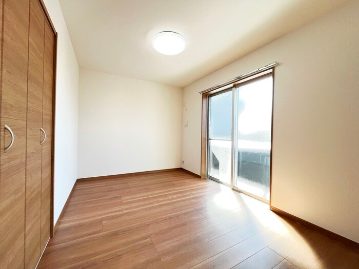 物件内観写真7　(居室)