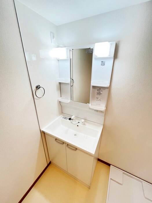 物件内観写真11　(洗面)