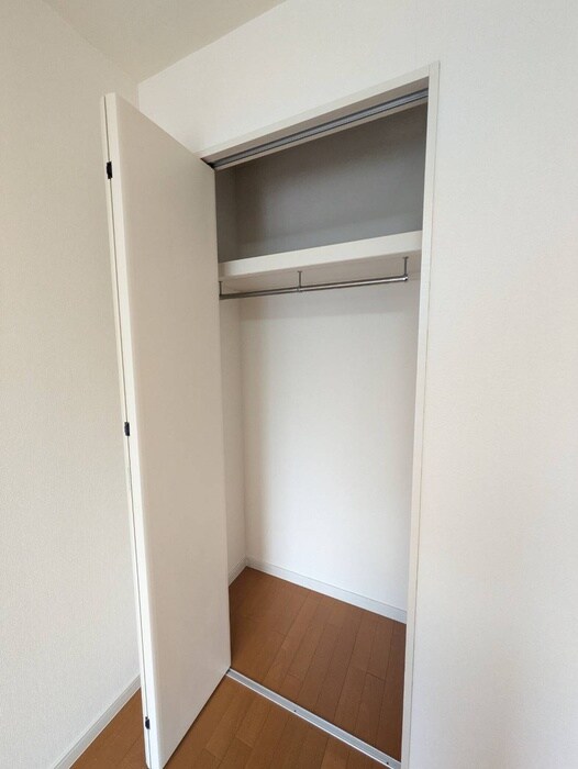 物件内観写真10　(収納)