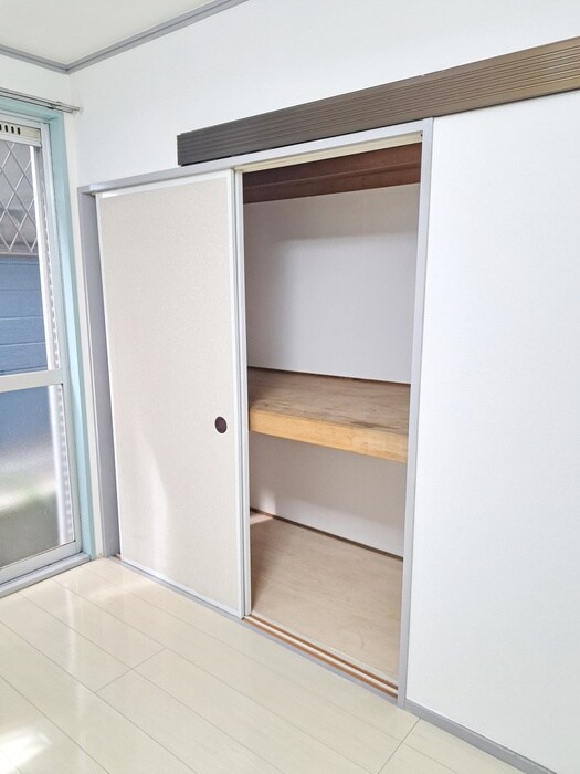 物件内観写真10　(収納)