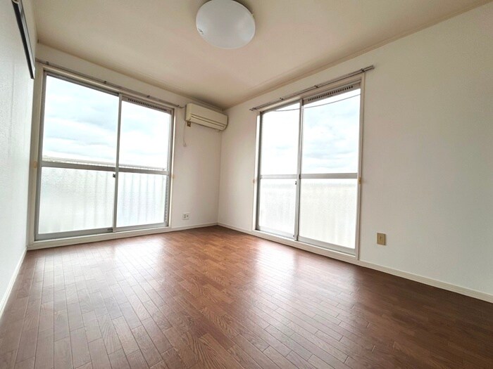 物件内観写真22　(居室)