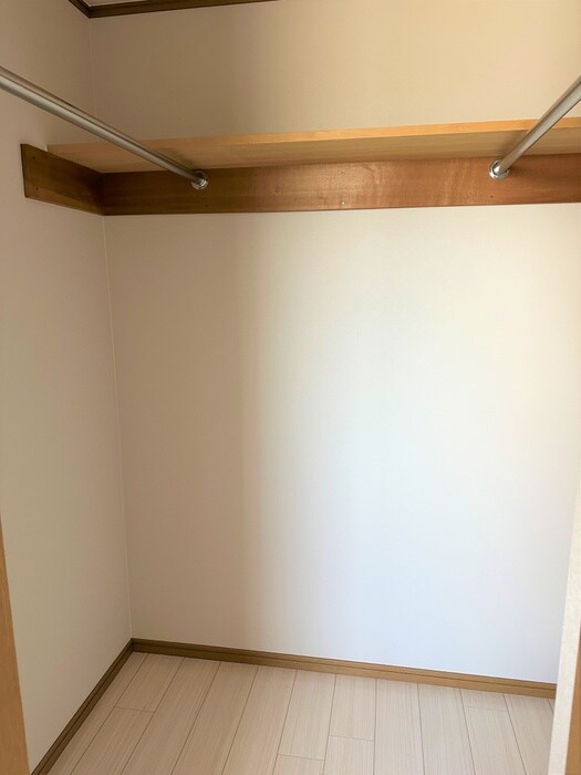 物件内観写真9　(収納)