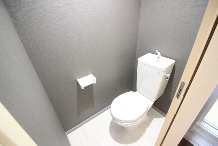 物件内観写真12　(トイレ)