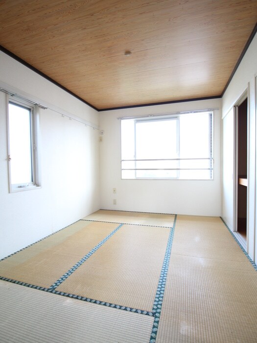 物件内観写真11　(居室)