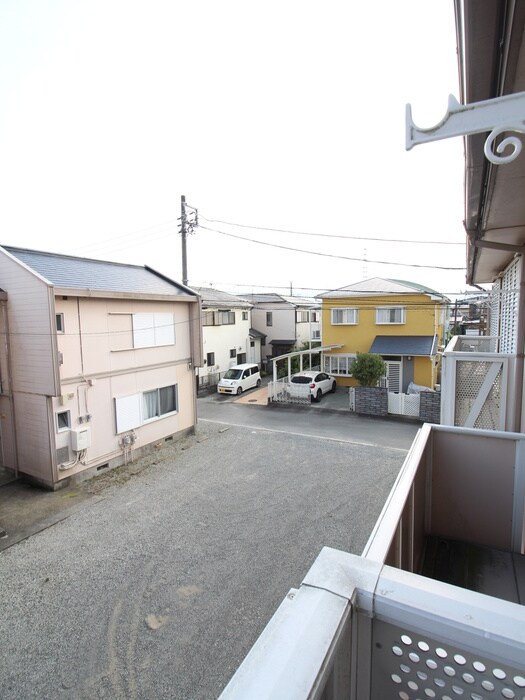 物件内観写真16　(室内からの展望)