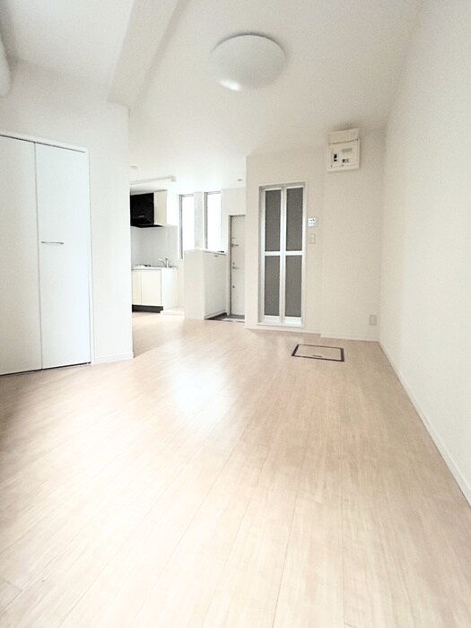 物件内観写真9　(居室)