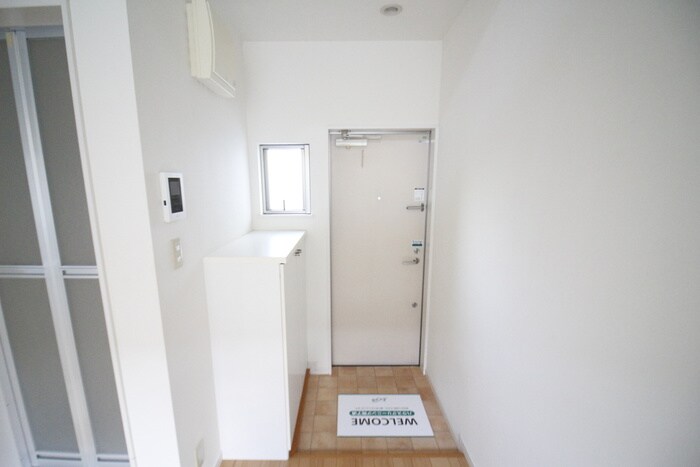 物件内観写真21　(玄関)