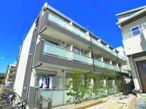 TOMATOの外観写真