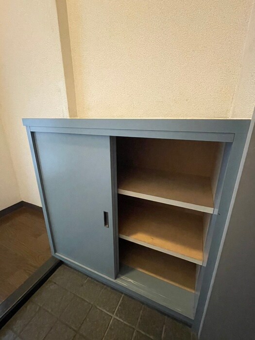 物件内観写真8　(靴箱)