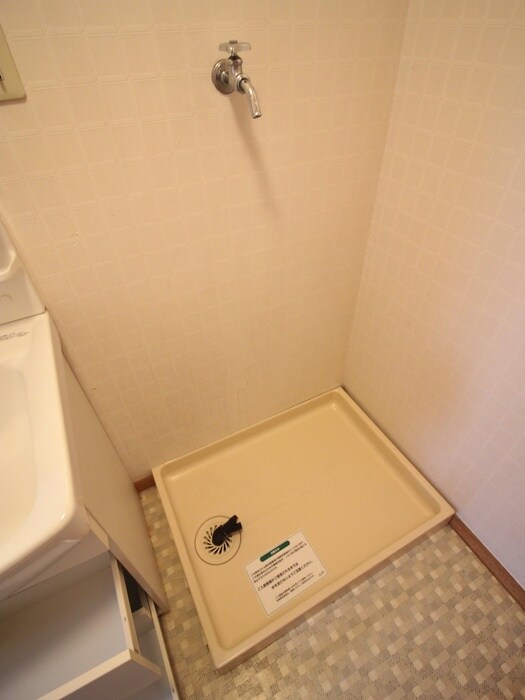 物件内観写真22　(洗濯機置場)