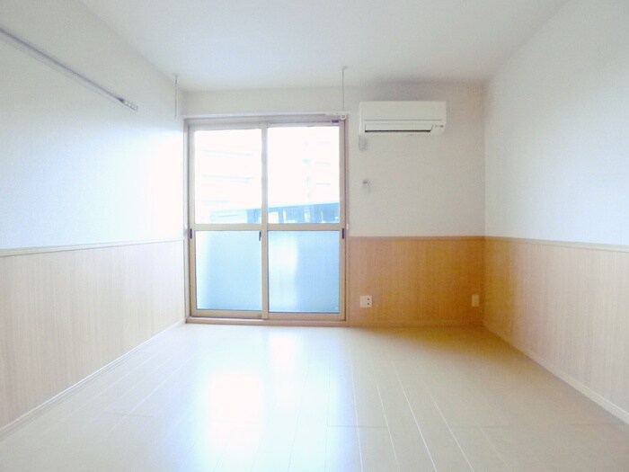 物件内観写真10　(内観写真)