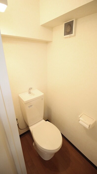 物件内観写真14　(トイレ)