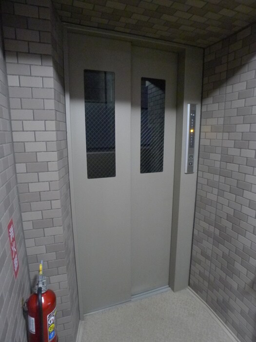 物件外観写真3　(建物設備)