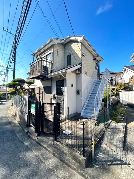 プチラパンⅣ外観写真
