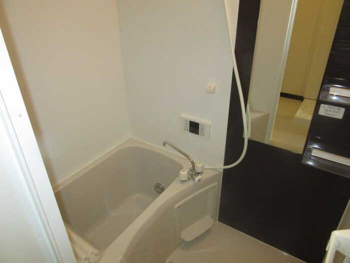 物件内観写真8　(バス／シャワールーム等)
