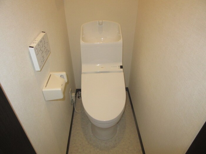 物件内観写真10　(トイレ)