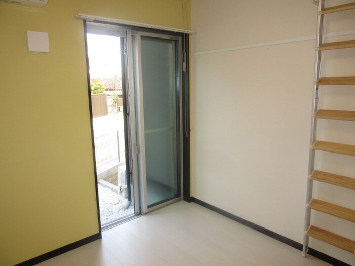 物件内観写真14　(居室)