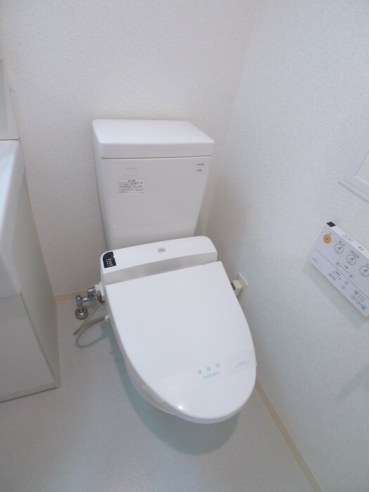 物件内観写真11　(トイレ)