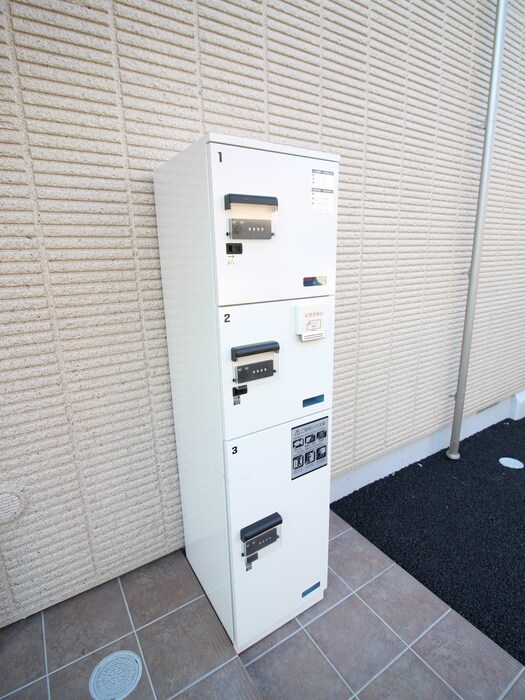 物件外観写真6　(建物設備)