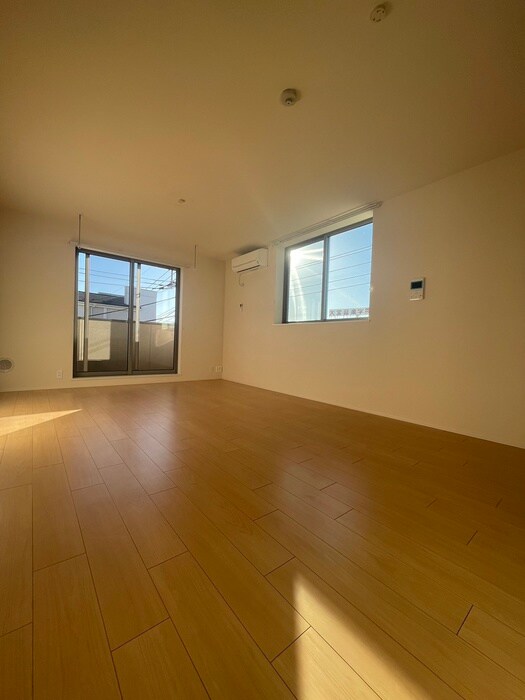 物件内観写真21　(居室)