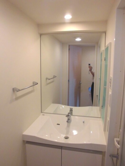 物件内観写真10　(洗面)