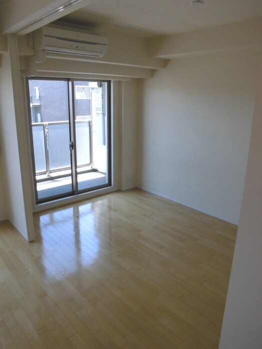 物件内観写真13　(居室)