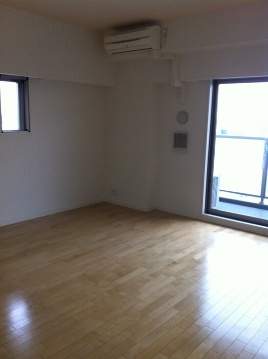 物件内観写真13　(居室)