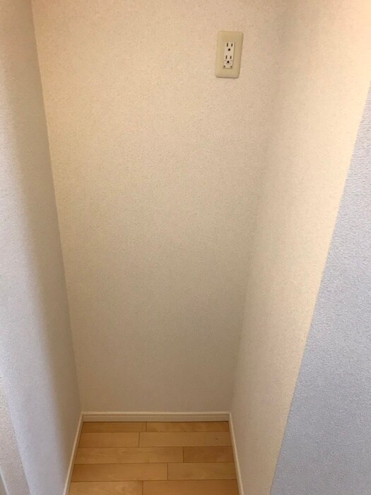 物件内観写真15　(内観写真)