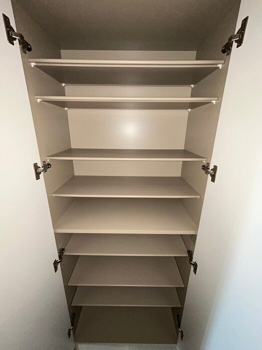 物件内観写真18　(靴箱)