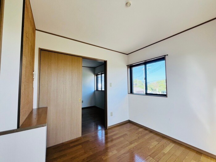 物件内観写真6　(居室)