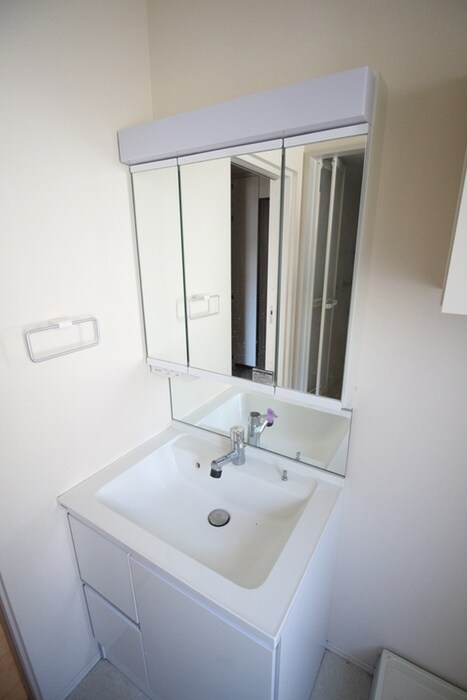 物件内観写真13　(洗面)